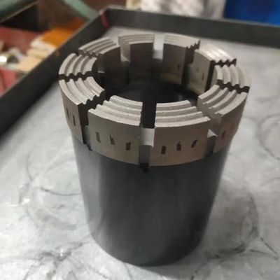 DCDMA Standard Synthetic Diamond Segment Drill Bit untuk Pertambangan Batubara dan Eksplorasi Geologi