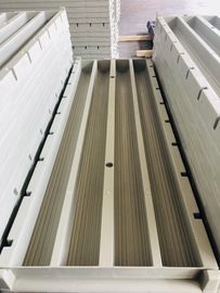 1070 × 385 × 10 Mm Plastik Wireline Core Barrel Case Baki Penutup / Tutup Kotak