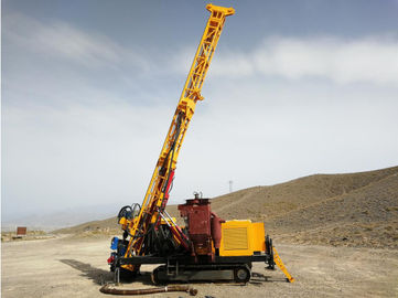 RC300 Full Hydraulic Top Drive Crawler Inti Bor Rig Kedalaman Bor 300 M