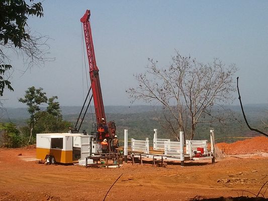 Struktur Kompak Operasi Sederhana CR25 13L 298 KW 3100m Core Drill Rig BQ Eksplorasi Geologi