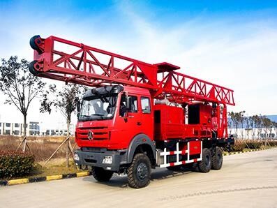 Rig Pengeboran Sumur Air Terintegrasi 350m -1000m Multifungsi Terintegrasi Tinggi