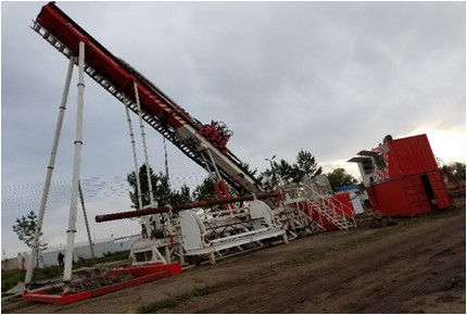 Rig Pengeboran Top Drive 3700m Untuk Konstruksi Gas Minyak