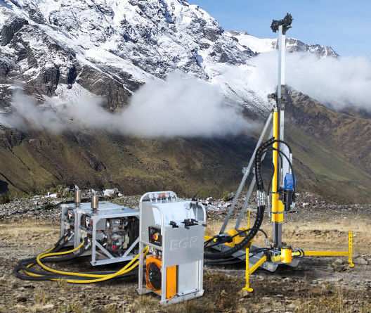 630KG Mesin Pengeboran Teknik Geologi Eksplorasi Portable Kecil 300 Meter kedalaman