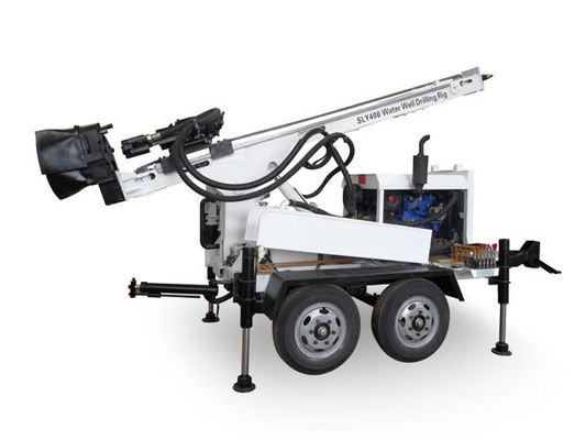 Harga yang bagus Rig Pengeboran Sumur Air Ringan 200m 220mm Trailer Mounted on line